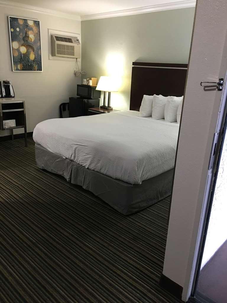 Best Western Courtesy Inn Hotel - Anaheim Resort At The Park Ruang foto