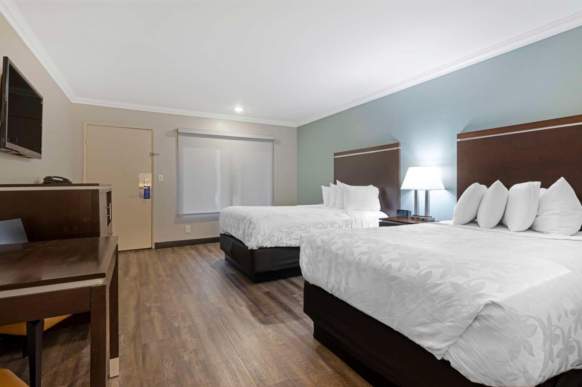 Best Western Courtesy Inn Hotel - Anaheim Resort At The Park Bagian luar foto