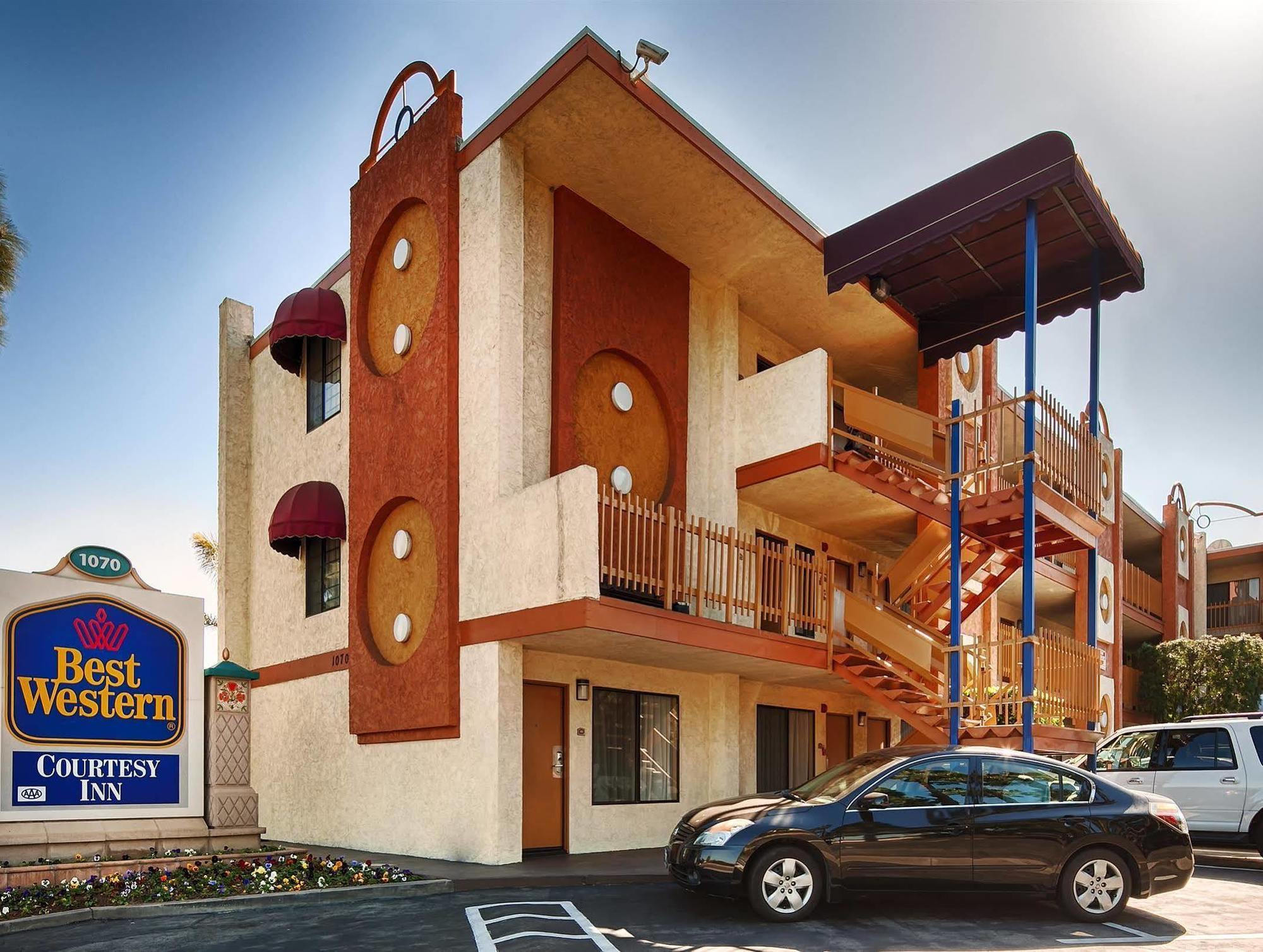 Best Western Courtesy Inn Hotel - Anaheim Resort At The Park Bagian luar foto