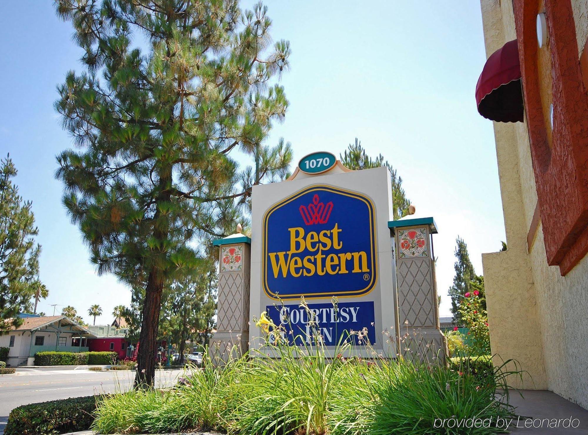 Best Western Courtesy Inn Hotel - Anaheim Resort At The Park Bagian luar foto