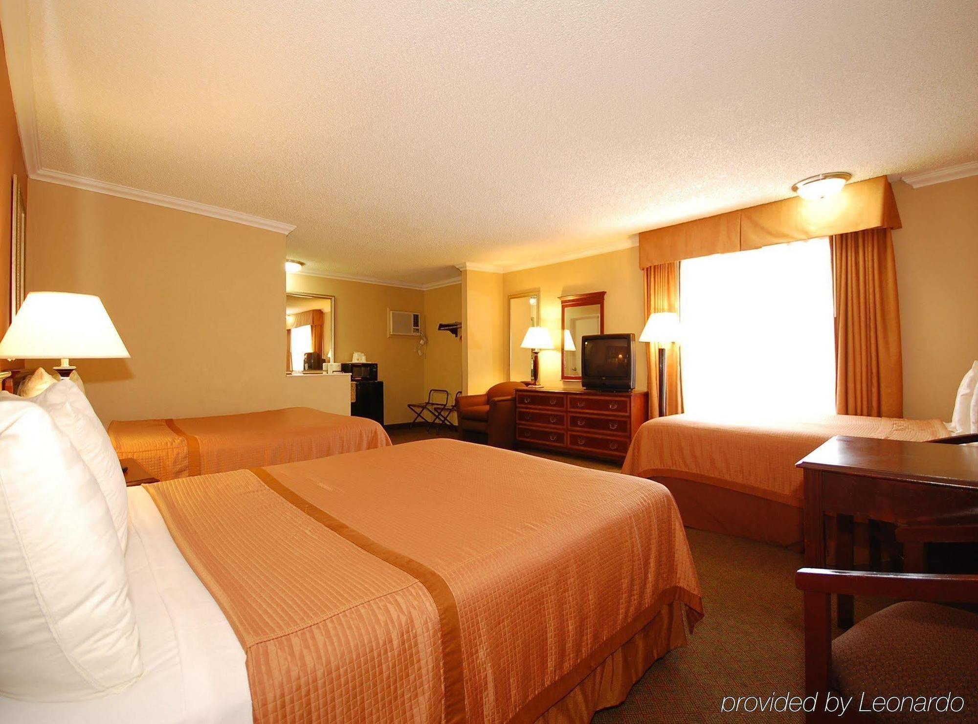 Best Western Courtesy Inn Hotel - Anaheim Resort At The Park Ruang foto